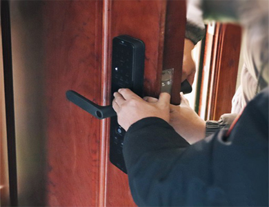 永济24小时上门开锁公司